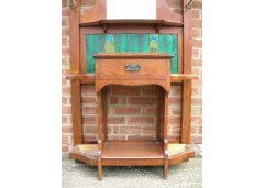Harris Lebus. An Arts & Crafts Oak hallstand - Thumbnail 7