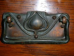 Harris Lebus. An Arts & Crafts Oak hallstand - Thumbnail 11