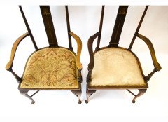 A pair of Arts & Crafts Armchairs with stylised floral details - Thumbnail 3