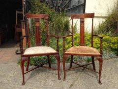 A pair of Arts & Crafts Armchairs with stylised floral details - Thumbnail 5