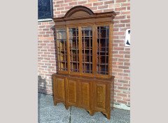 Howard and Sons. exquisite and fine quality (1/4 sawn) Oak breakfront bookcase - Thumbnail 3
