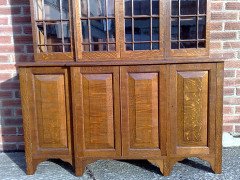 Howard and Sons. exquisite and fine quality (1/4 sawn) Oak breakfront bookcase - Thumbnail 10