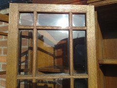Howard and Sons. exquisite and fine quality (1/4 sawn) Oak breakfront bookcase - Thumbnail 17
