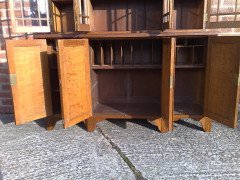 Howard and Sons. exquisite and fine quality (1/4 sawn) Oak breakfront bookcase - Thumbnail 20
