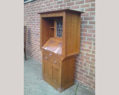 G M Ellwood for J S Henry. A stunning Arts and Crafts oak bureau bookcase - Thumbnail 4