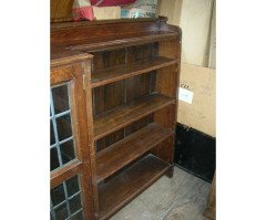 Liberty & Co. A quality Arts & Crafts Oak breakfront cascading waterfall bookcase - Thumbnail 6