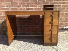 A Well Designed 1930's Oak Desk - Thumbnail 1