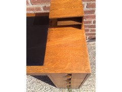 A Well Designed 1930's Oak Desk - Thumbnail 5