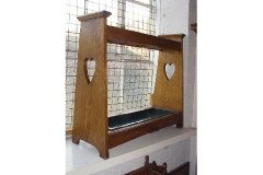 Liberty & Co. A stickstand with heart cutouts to each end - Thumbnail 1