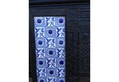 Thomas Jeckyll for Barnard Bishop and Barnard. Rare complete cast iron fire insert with original blue floral tiles - Thumbnail 4