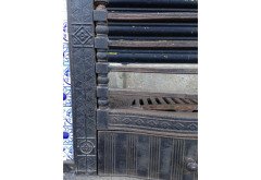 Thomas Jeckyll for Barnard Bishop and Barnard. Rare complete cast iron fire insert with original blue floral tiles - Thumbnail 10