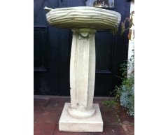 Liberty & Co. A rare Arts & Crafts stoneware bird bath - Thumbnail 2