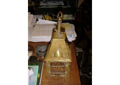 A pair and one other Arts & Crafts brass lantern - Thumbnail 5
