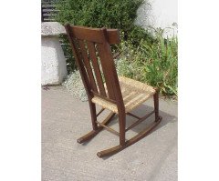 An Arts & Crafts Oak rocking chair - Thumbnail 2