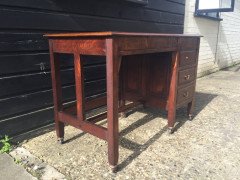Rare well designed very Well-Crafted Arts Crafts metamorphic knee hole quarter sawn Oak architects or artist desk - Thumbnail 3