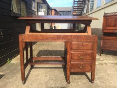 A rare well designed very good quality Arts Crafts metamorphic knee hole quarter sawn oak architects or artist desk - Thumbnail 8