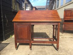 A rare well designed very Well-Crafted Arts Crafts metamorphic knee hole quarter sawn Oak architects or artist desk - Thumbnail 9