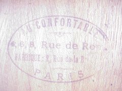 A French Arts & Crafts Oak extending dining table - Thumbnail 5