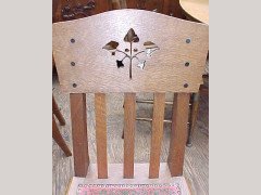 A French Arts & Crafts Oak extending dining table - Thumbnail 9
