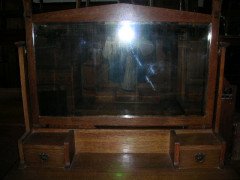 A Well-Crafted Oak Arts & Crafts Dressing Table with Stylised Floral Carving to the Top - Thumbnail 5