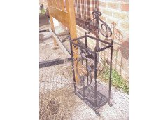 A Superb Quality Arts & Crafts Copper & Hand Wrought Iron Stick Stand - Thumbnail 2