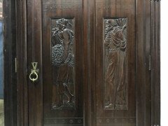 Rare aesthetic movement wardrobe with Pre-Raphaelite style maidens - Thumbnail 8