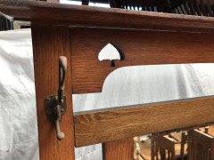 Waring & Gillows. A Simple Arts & Crafts Oak Hallstand - Thumbnail 2