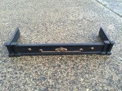 An Arts & Crafts brass and cast iron retractable fender - Thumbnail 2