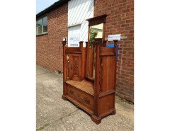 An impressive Arts & Crafts Oak dressing table with pewter and ebony stylised floral inlays. - Thumbnail 3