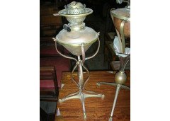 W. A. S. Benson. Two Arts & Crafts oil lamps - Thumbnail 4
