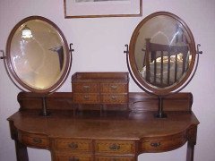 Arthur Simpson. unusual Arts & Crafts Oak dressing tables - Thumbnail 7