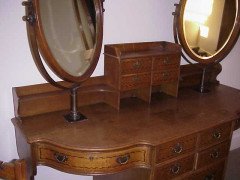 Arthur Simpson. unusual Arts & Crafts Oak dressing tables - Thumbnail 8