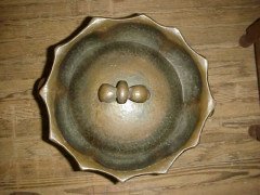 Arts & Crafts Hammered Copper Fire Bucket with Sunflower Rim c.1900 - Thumbnail 3