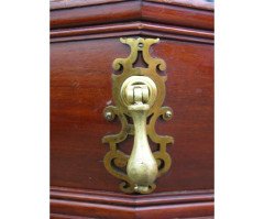 Henry Vandevelde, Style of. A well designed octagonal continental Library table - Thumbnail 18