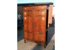 Bath Cabinet Makers. Arts & Crafts Oak hall cupboard in the Glasgow Style - Thumbnail 2