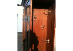 Bath Cabinet Makers. Arts & Crafts Oak hall cupboard in the Glasgow Style - Thumbnail 5