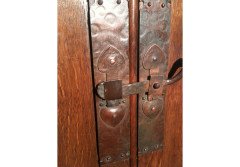 Bath Cabinet Makers. Arts & Crafts Oak hall cupboard in the Glasgow Style - Thumbnail 16