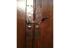 Bath Cabinet Makers. Arts & Crafts Oak hall cupboard in the Glasgow Style - Thumbnail 17