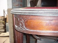 Louis Majorelle. Art Nouveau 'D' end sidetable - Thumbnail 4
