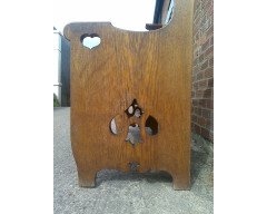 Leonard Wyburd for Liberty & Co. A rare Liberty & Co. Arts & Crafts Oak settle - Thumbnail 7