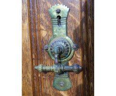 Lamb of Manchester. A compactum style wardrobe with castellated cornice - Thumbnail 10