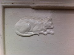 C. F. A Voysey, Style of. A wonderful cast iron fireplace - Thumbnail 3