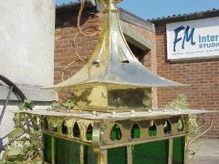 C. F. A Voysey, Style of.An Arts & Crafts brass Lantern - Thumbnail 1