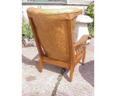 A Good Quality Arts & Crafts Oak Armchair - Thumbnail 4