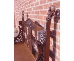 A Celtic Arts & Crafts carved Oak settle with carved dragons to the tops - Thumbnail 6