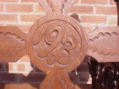 A Celtic Arts & Crafts carved Oak settle with carved dragons to the tops - Thumbnail 34