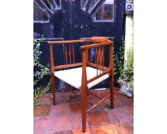 A stylish Arts & Crafts Glasgow style Armchair fully restored and professionaly re-rushed. - Thumbnail 4