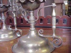 A Fantastic Quality Pair of Arts & Crafts Hand Made Heavy Gage Brass Chambersticks - Thumbnail 4