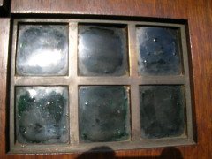 Harris Lebus. An Arts & Crafts Oak bedroom pair - Thumbnail 7