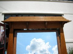 Harris Lebus. An Arts & Crafts Oak bedroom pair - Thumbnail 10